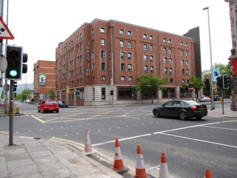 Leonardo Hotel Belfast - Formerly Jurys Inn Esterno foto